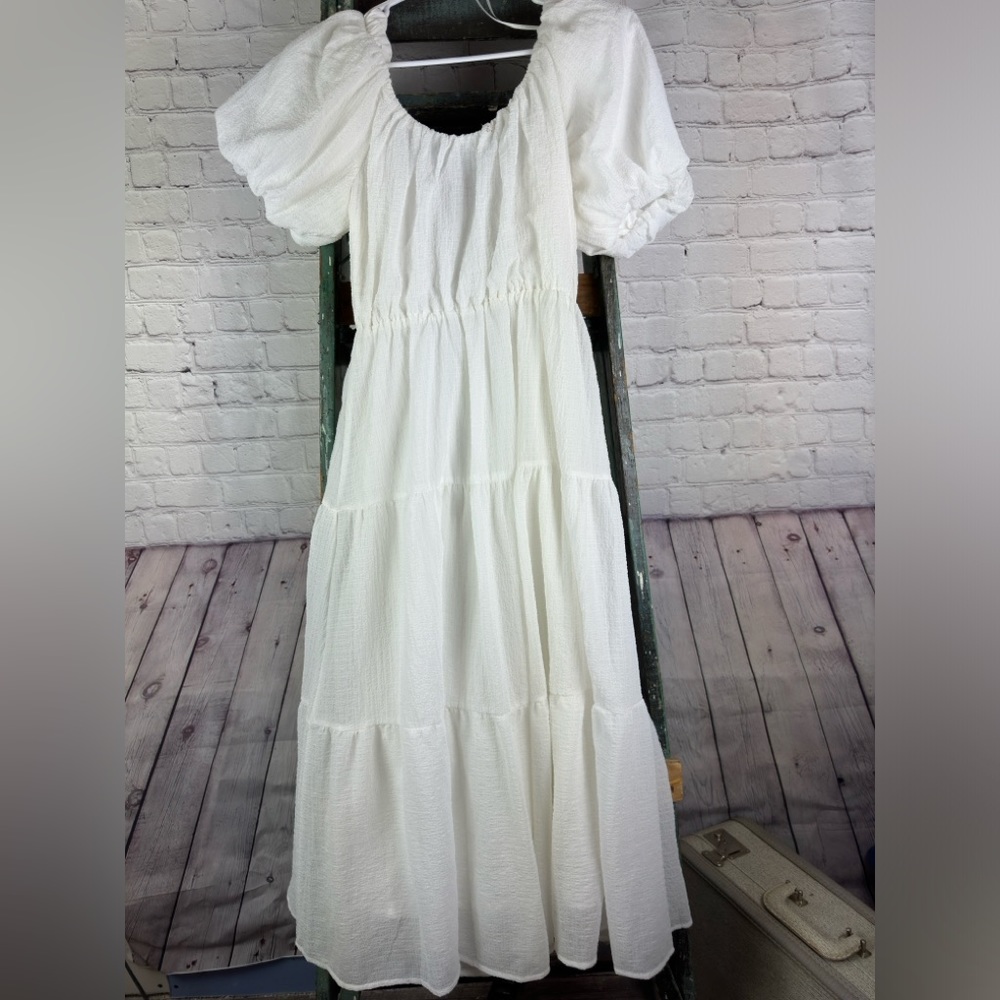 AsTR white dress small